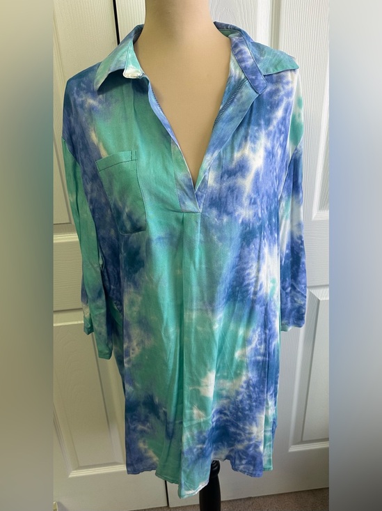 Ekouaer Other - Tie-Dye V-Neck Swim Coverup Tunic in Blue & Green